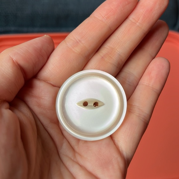 Vintage buttons - Picture 3 of 5